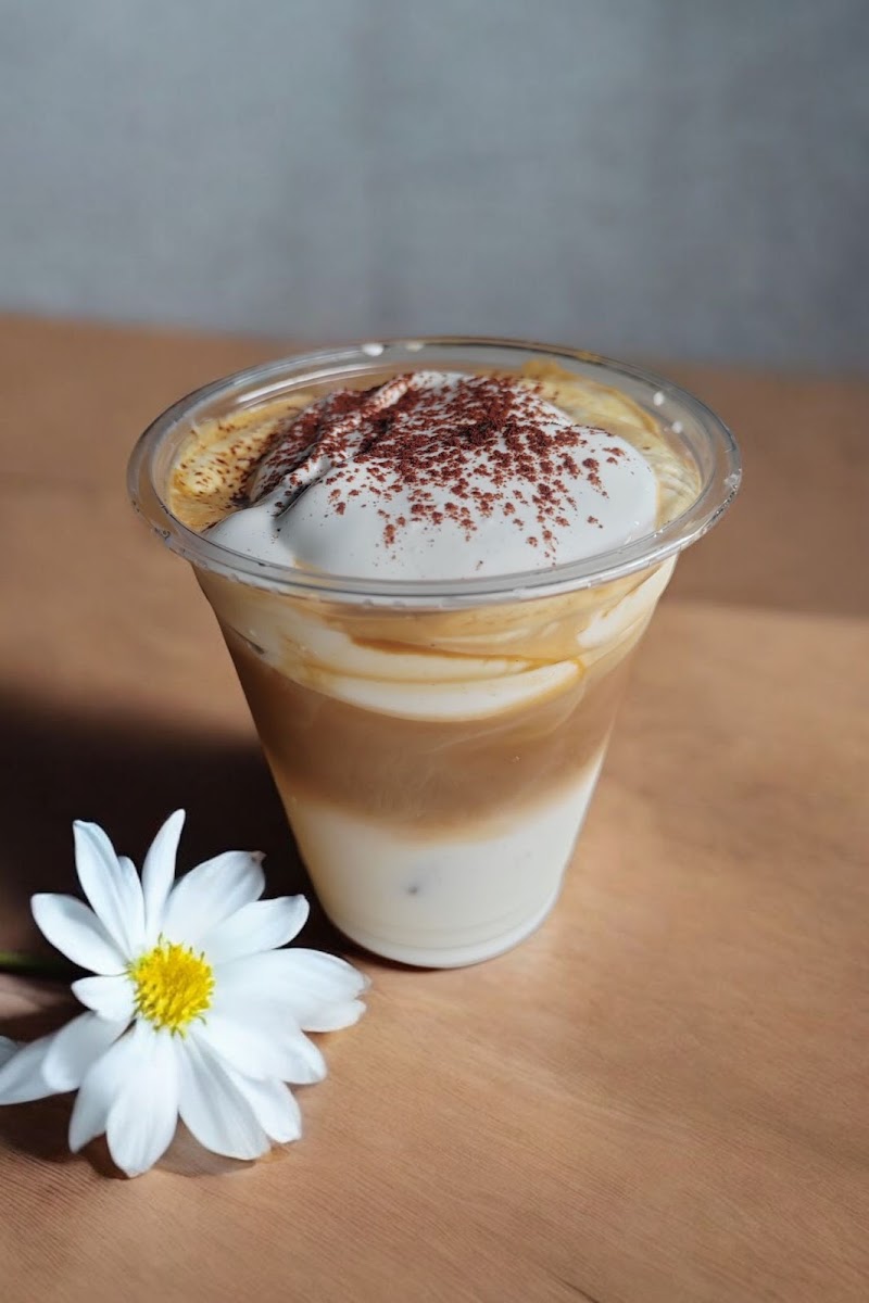 Smooth Vibes Relaxing and Cafe' Photo 10
