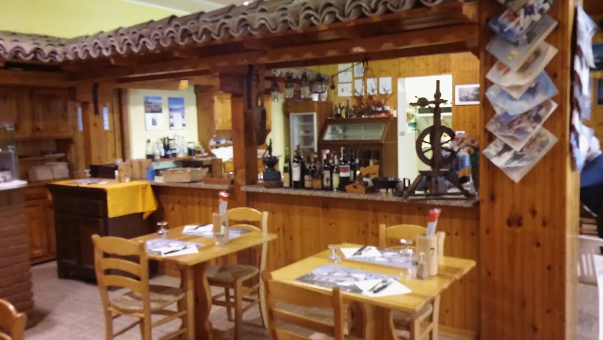 Bar Pizzeria Trattoria 'Bonjour'