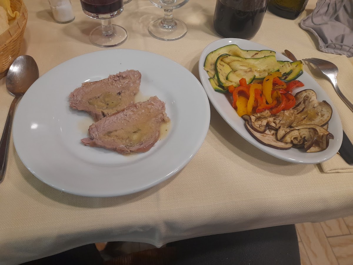 Bar Pizzeria Trattoria 'Bonjour' Photo 2