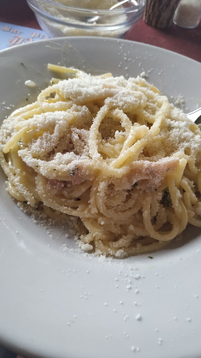 Bar Pizzeria Trattoria 'Bonjour' Photo 7