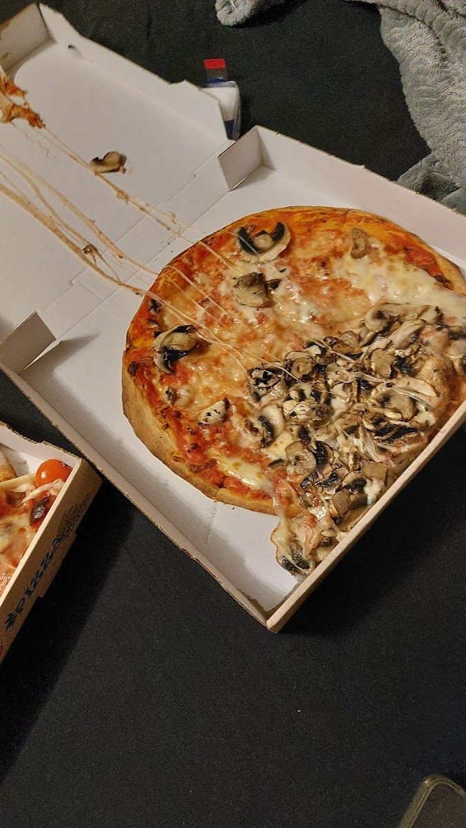 Pizzeria Cico Photo 9