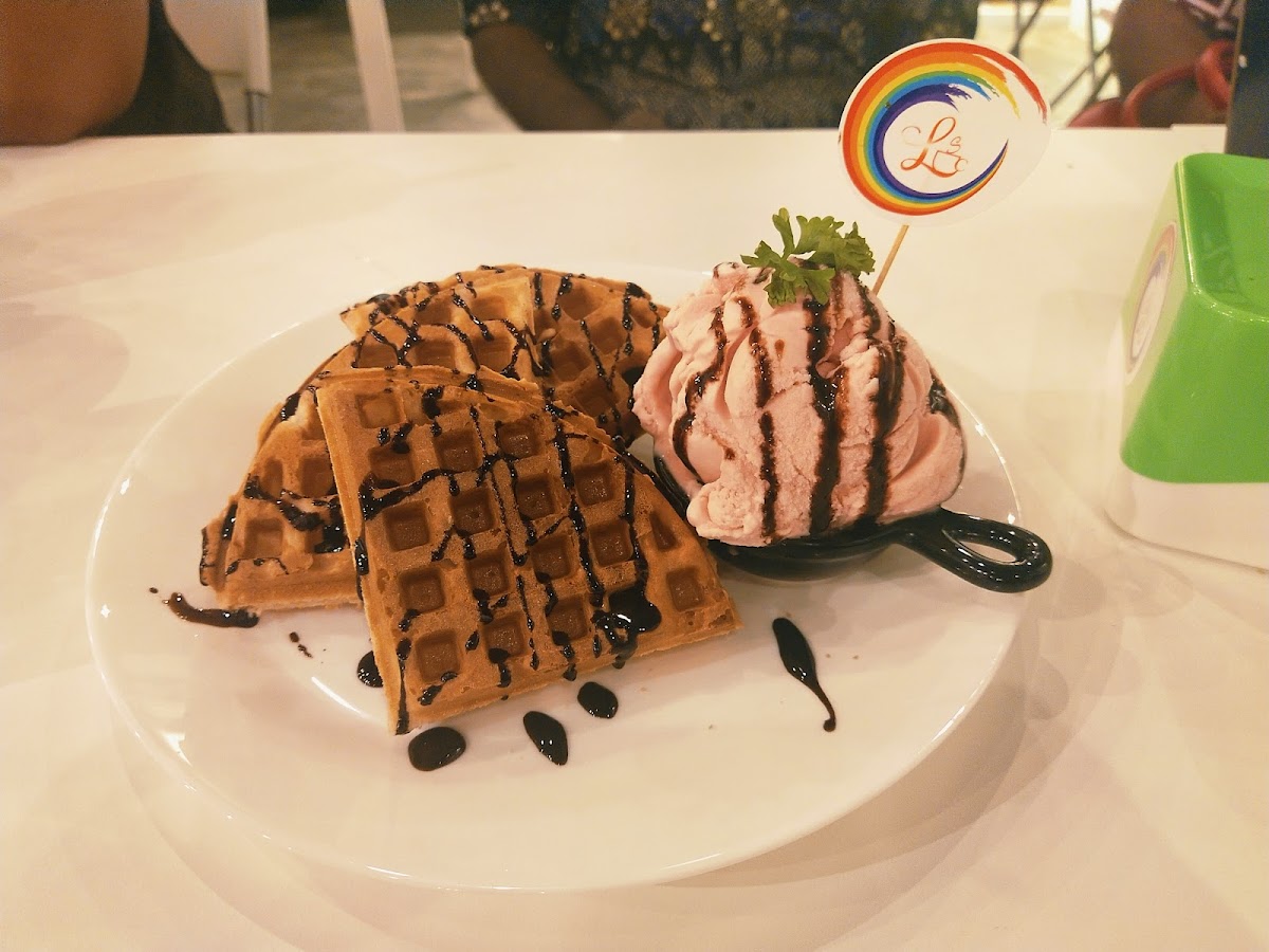 Life Story Cafe Photo 10