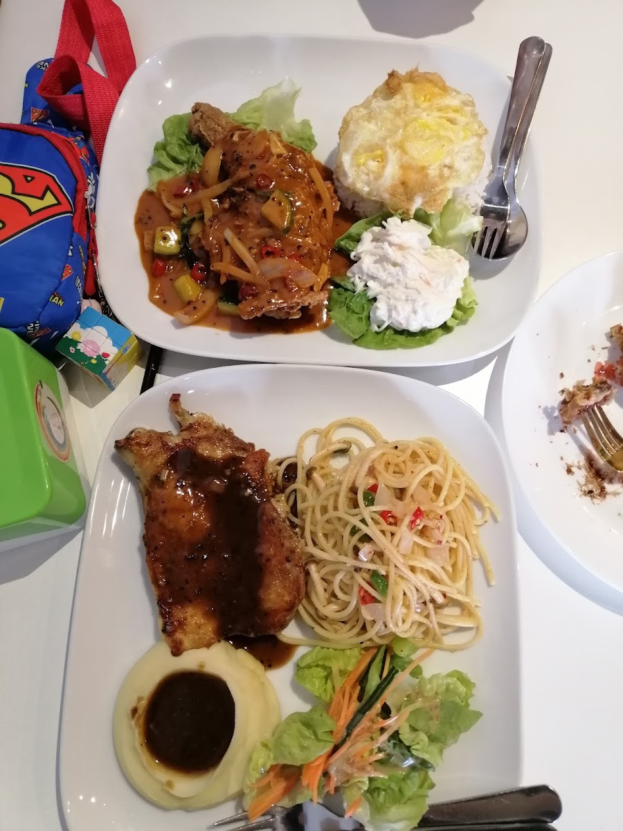 Life Story Cafe Photo 5