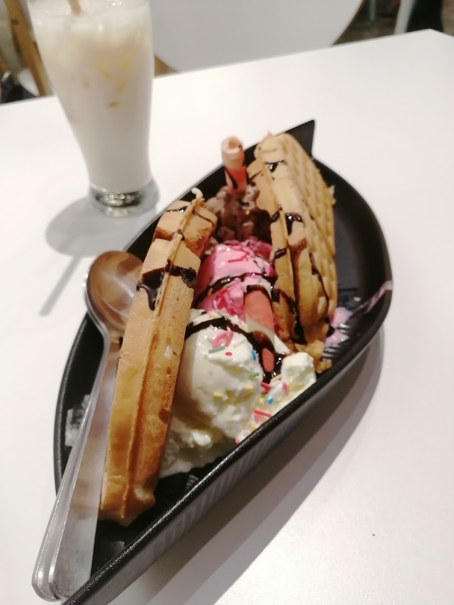 Life Story Cafe Photo 9