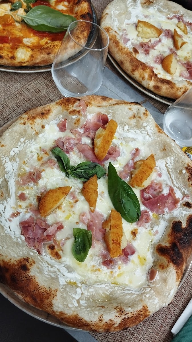 Origini Pizzeria Photo 6