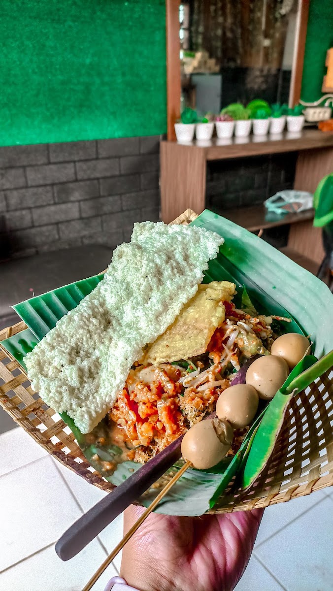 TEPO PECEL MAGETAN MAS AL Photo 9