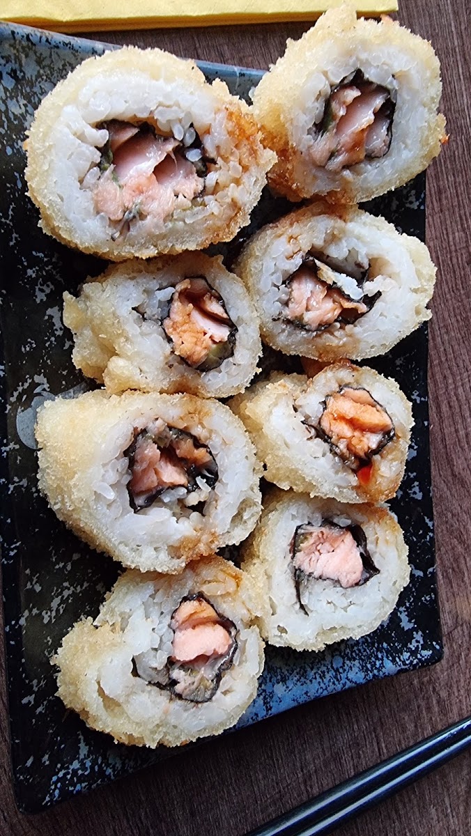 Miyummy Sushi & Grill Photo 9