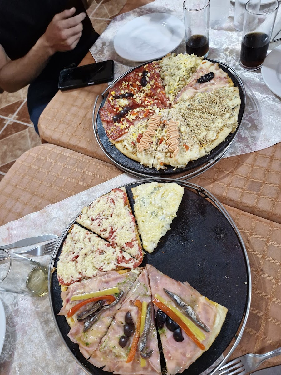 Pizzería La Colonial Photo 4