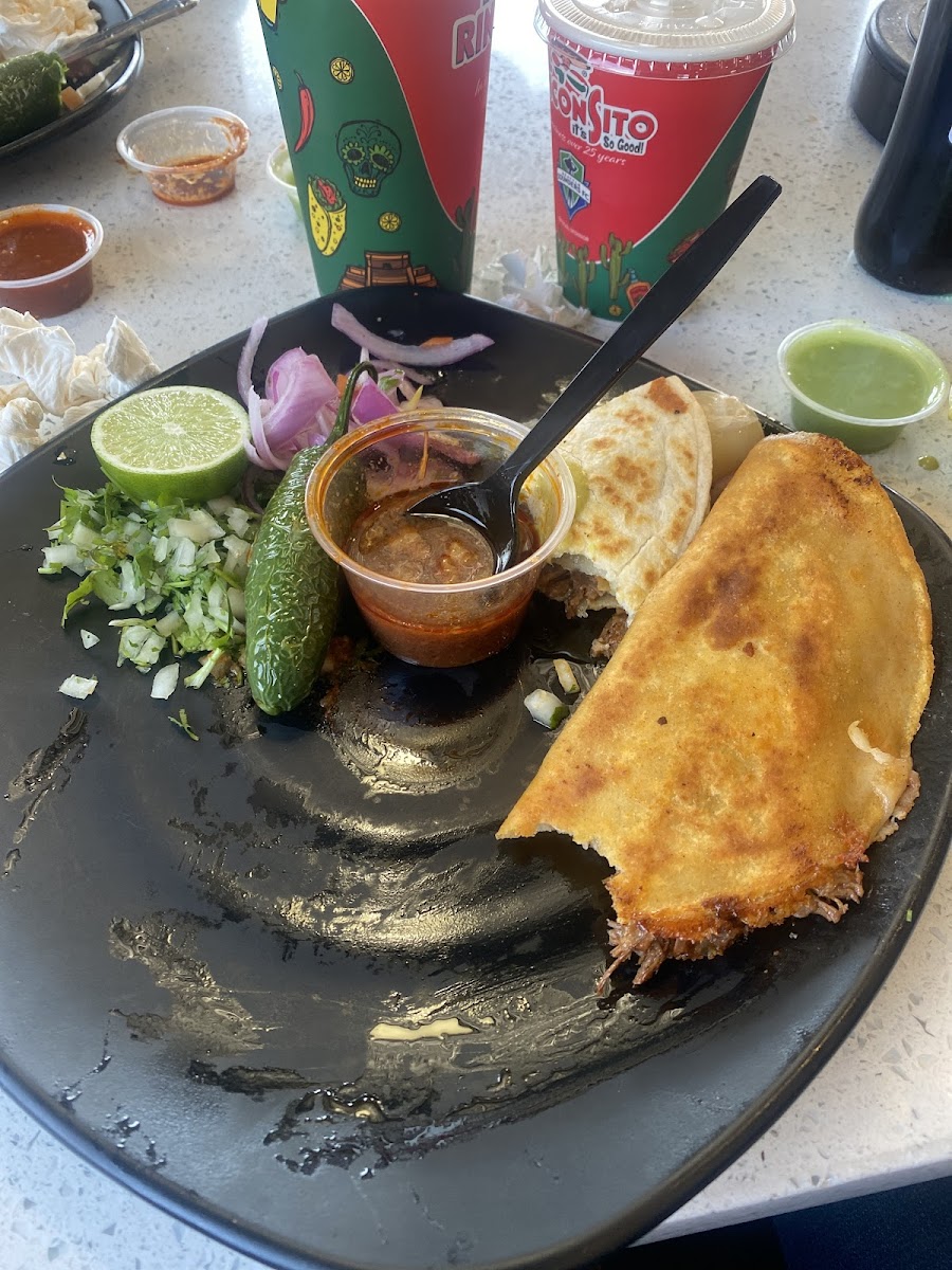 El Rinconsito | Kent Photo 4