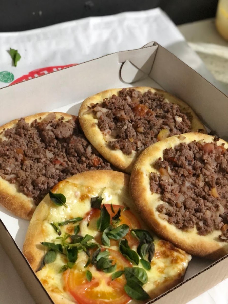 Pizzaria e Esfiharia Rei do Bixiga