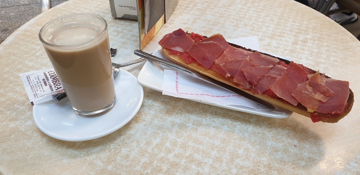 Cafetería Coimbra Photo 4