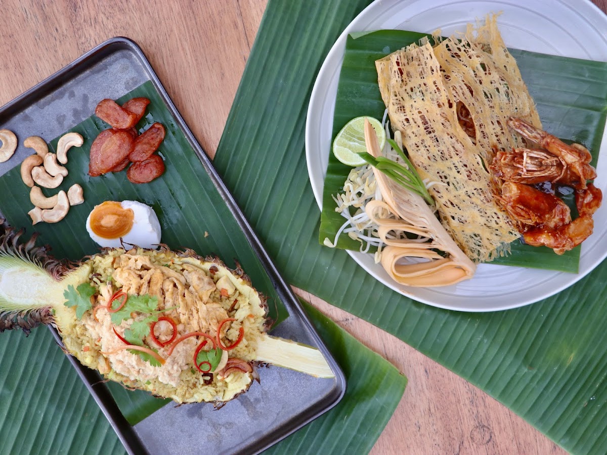 Baitong Restaurant Photo 3