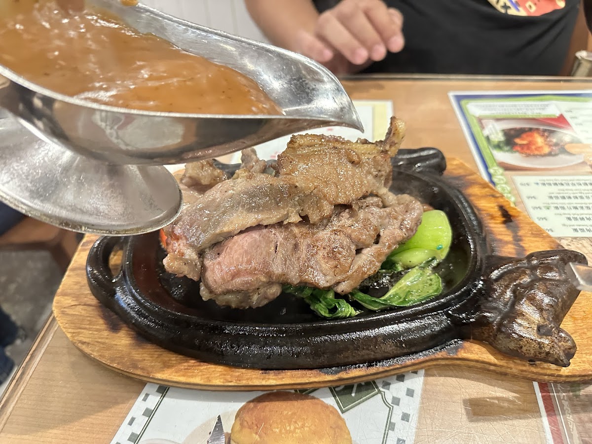 Dragon Spring Cafe (Causeway Bay) Photo 10