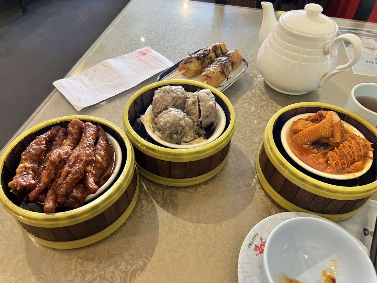 Dragons Restaurant Photo 4