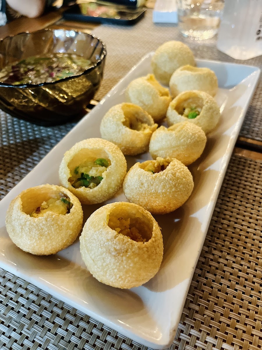 Casa Tanase Nepalese Cuisine Photo 4