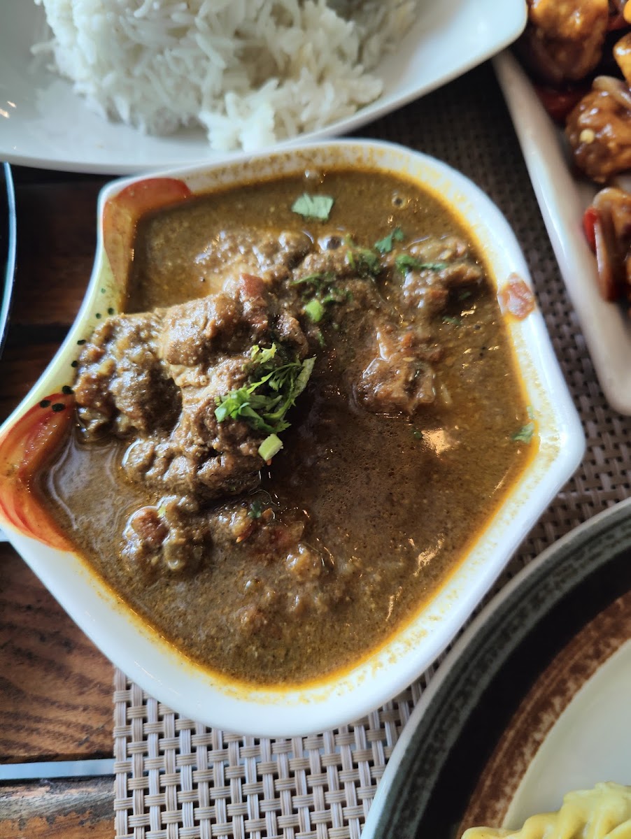 Casa Tanase Nepalese Cuisine Photo 7