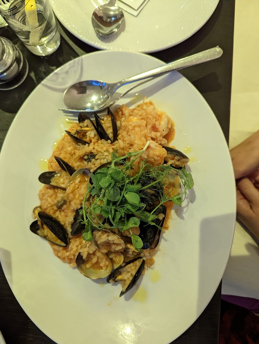 Julius Caesar Italian Restaurant Photo 9