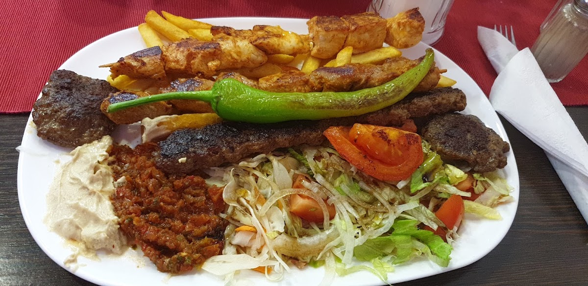 Uludag Restaurant Photo 4