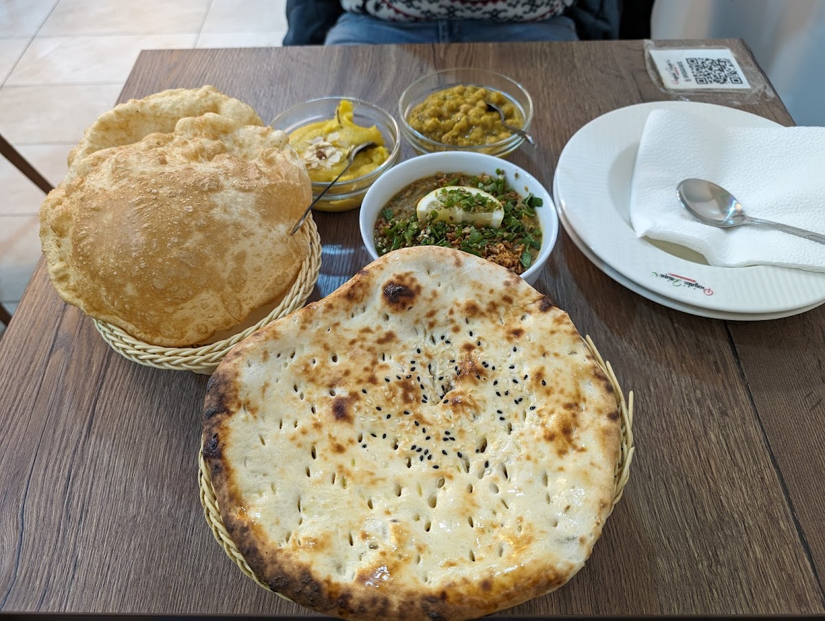 Punjabi Zaiqa- Originale Pakistanische Küche Photo 10