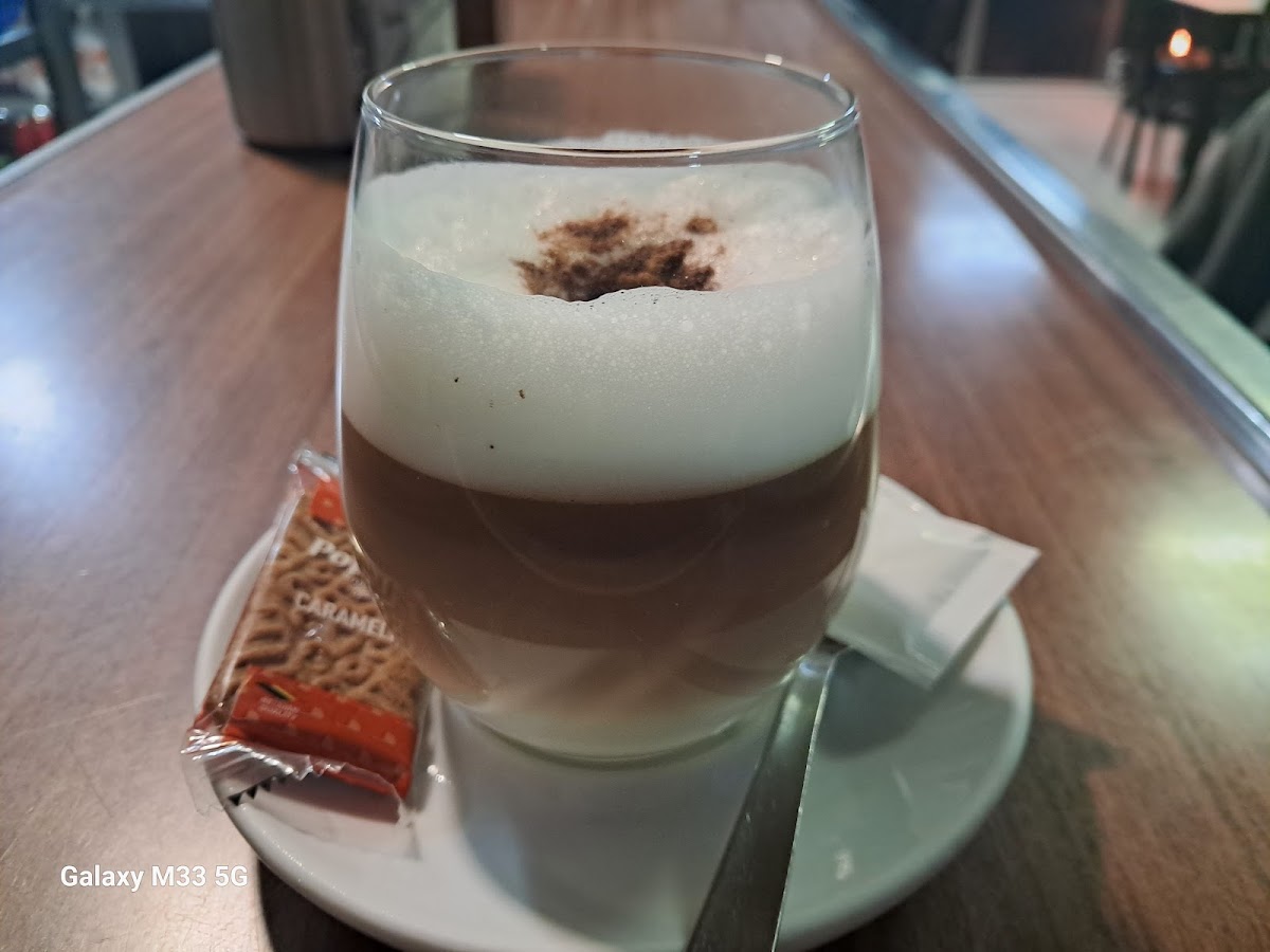 cafe-bar kuma Photo 2