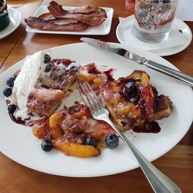 French Toast with Berries