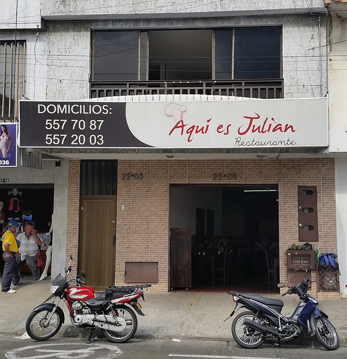 Restaurante Aquí Es Julián, Bretaña
