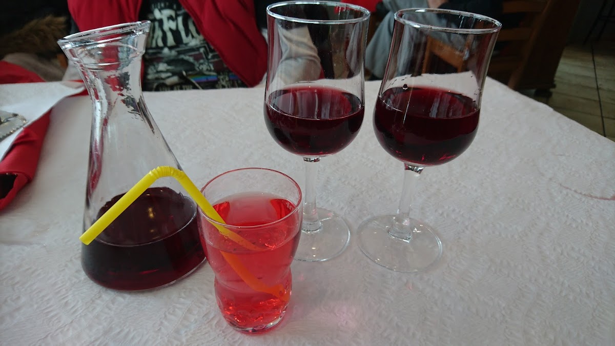 Morena Bar Photo 10