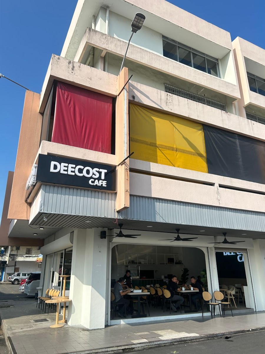 Dee Cost Cafe Fajar