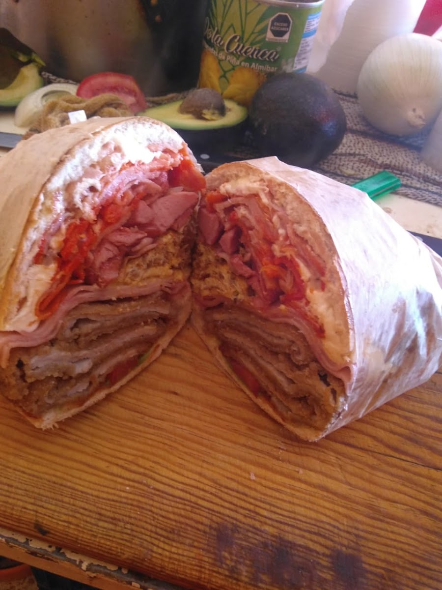 Tortas y Tacos 'MENESES' Photo 10