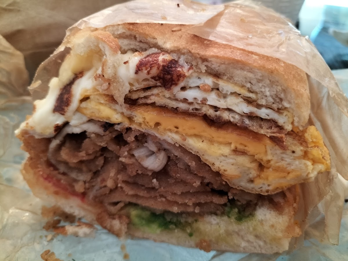 Tortas y Tacos 'MENESES' Photo 5