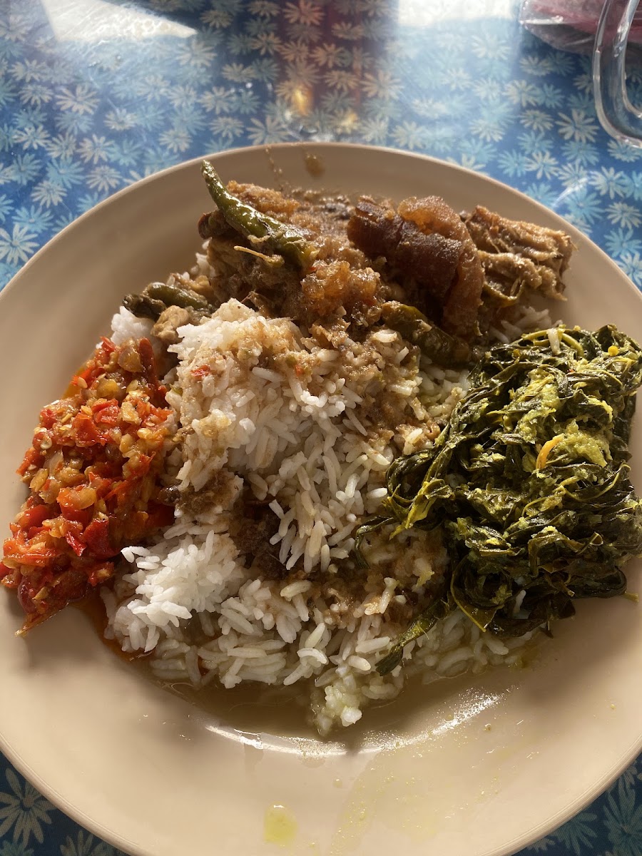 Rumah Makan CHILLI