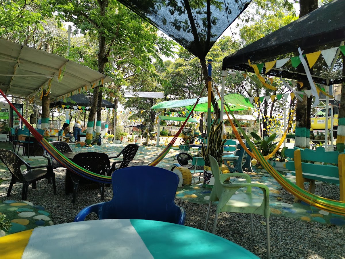 Fruteria y Heladeria La Sabrosura
