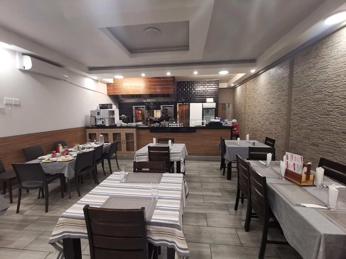 Shwarma Bar & Channahs Deli