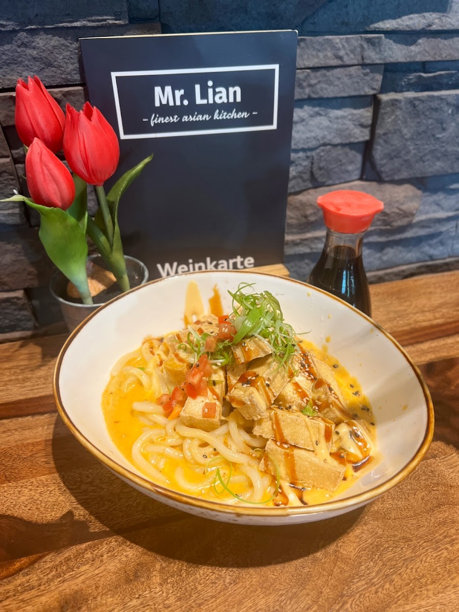Mr. Lian - Finest Asian Kitchen & Sushi Speyer Photo 3