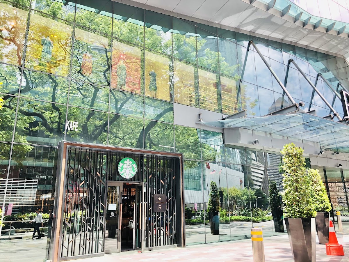 Starbucks® Reserve - Shoppes at Four Seasons Place