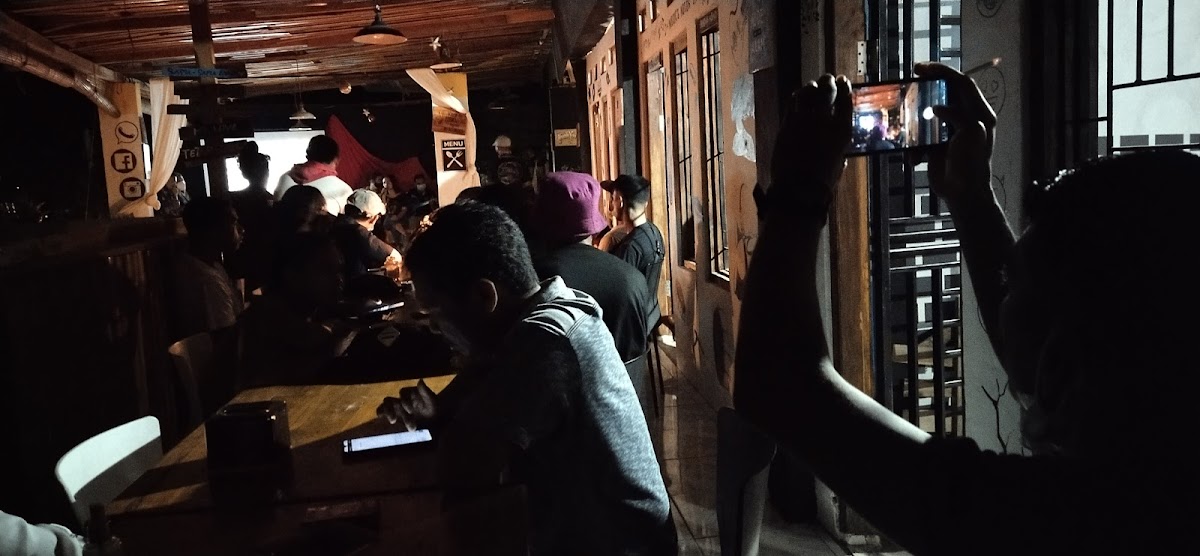 FN Cafe Photo 3