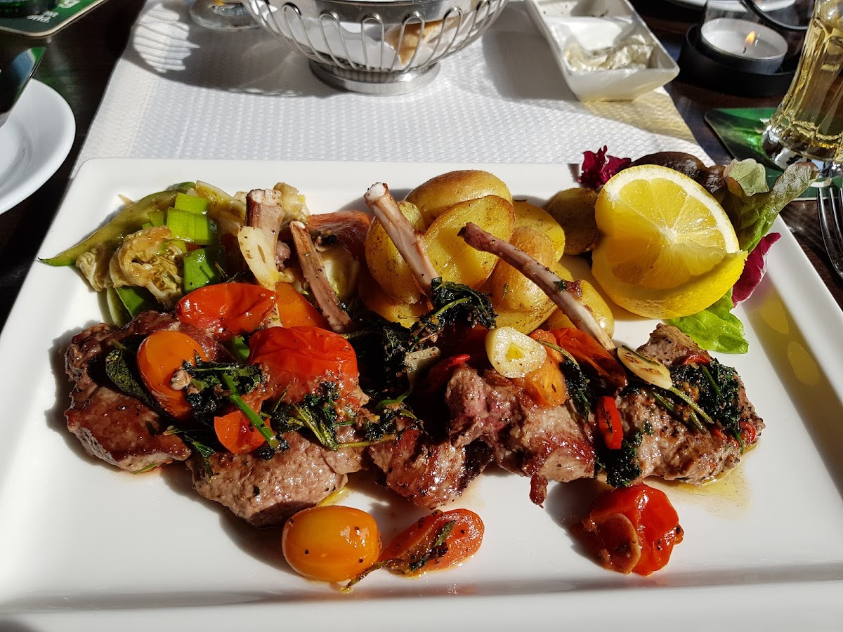 Mona Lisa Ristorante Photo 9