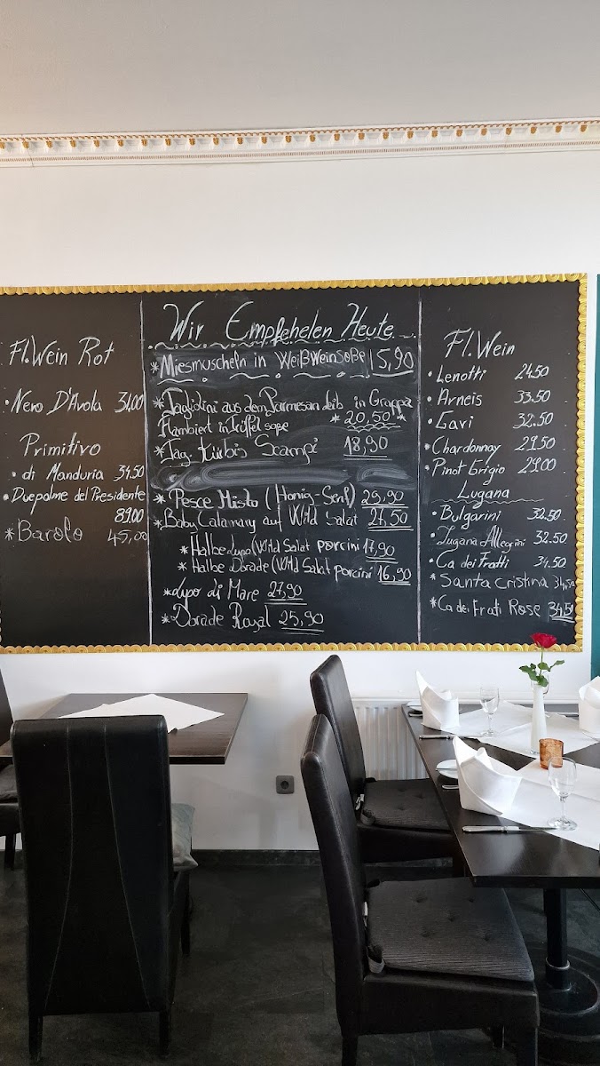 Mona Lisa Ristorante Photo Menu 1