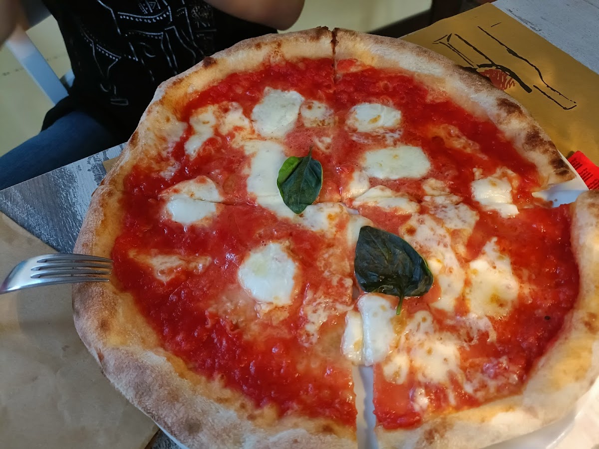 Pizzeria 'Parthenope' Photo 5
