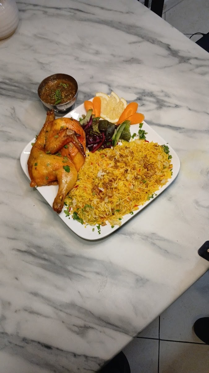 Mendina Restaurant Photo 6
