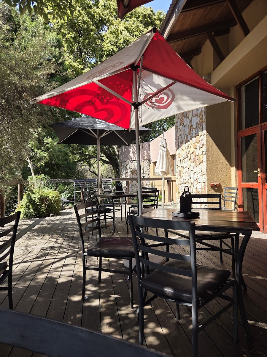 Eagles Fare Restaurant & Wedding Venue