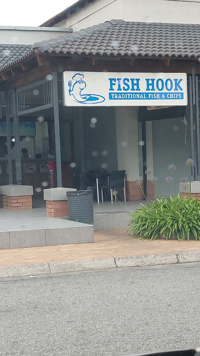 Fish Hook Fourways - Traditional Fish and Chips Photo 3