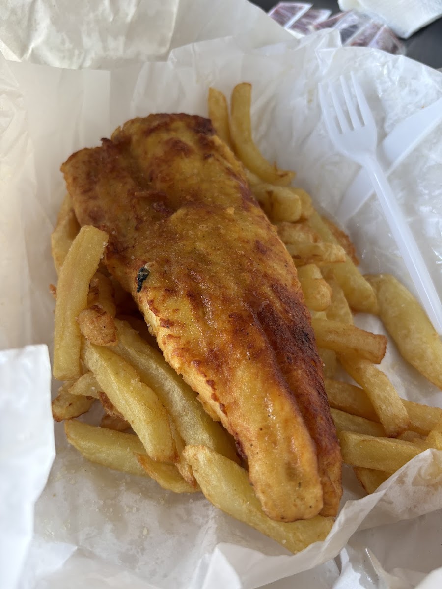 Fish Hook Fourways - Traditional Fish and Chips Photo 4