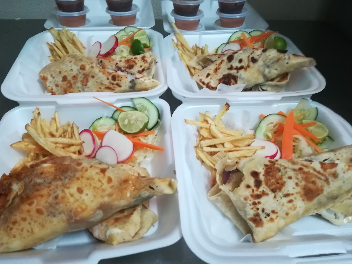 Tacos y Burritos Palmao Photo 6