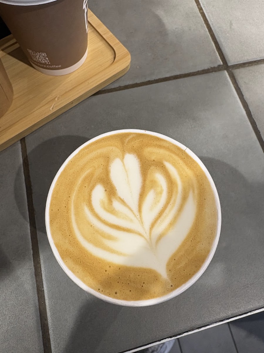 Syra Coffee - Sants Photo 3