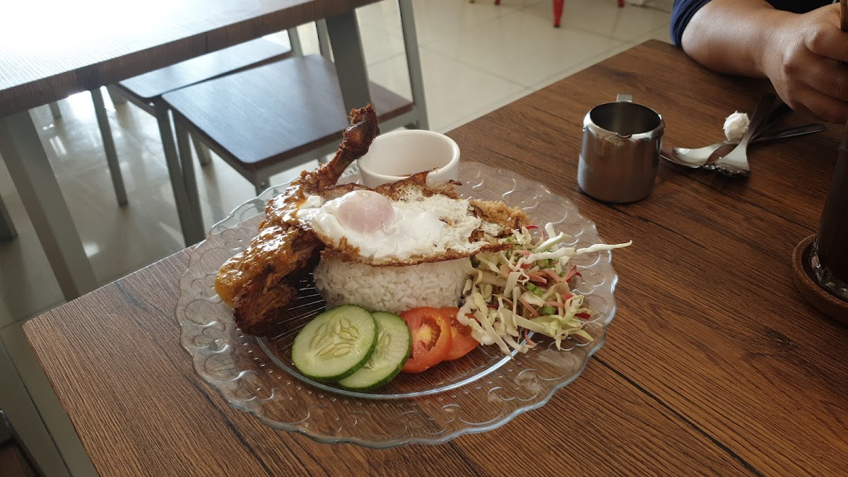 MAKDOT CAFE ,TECK KONG Photo 6