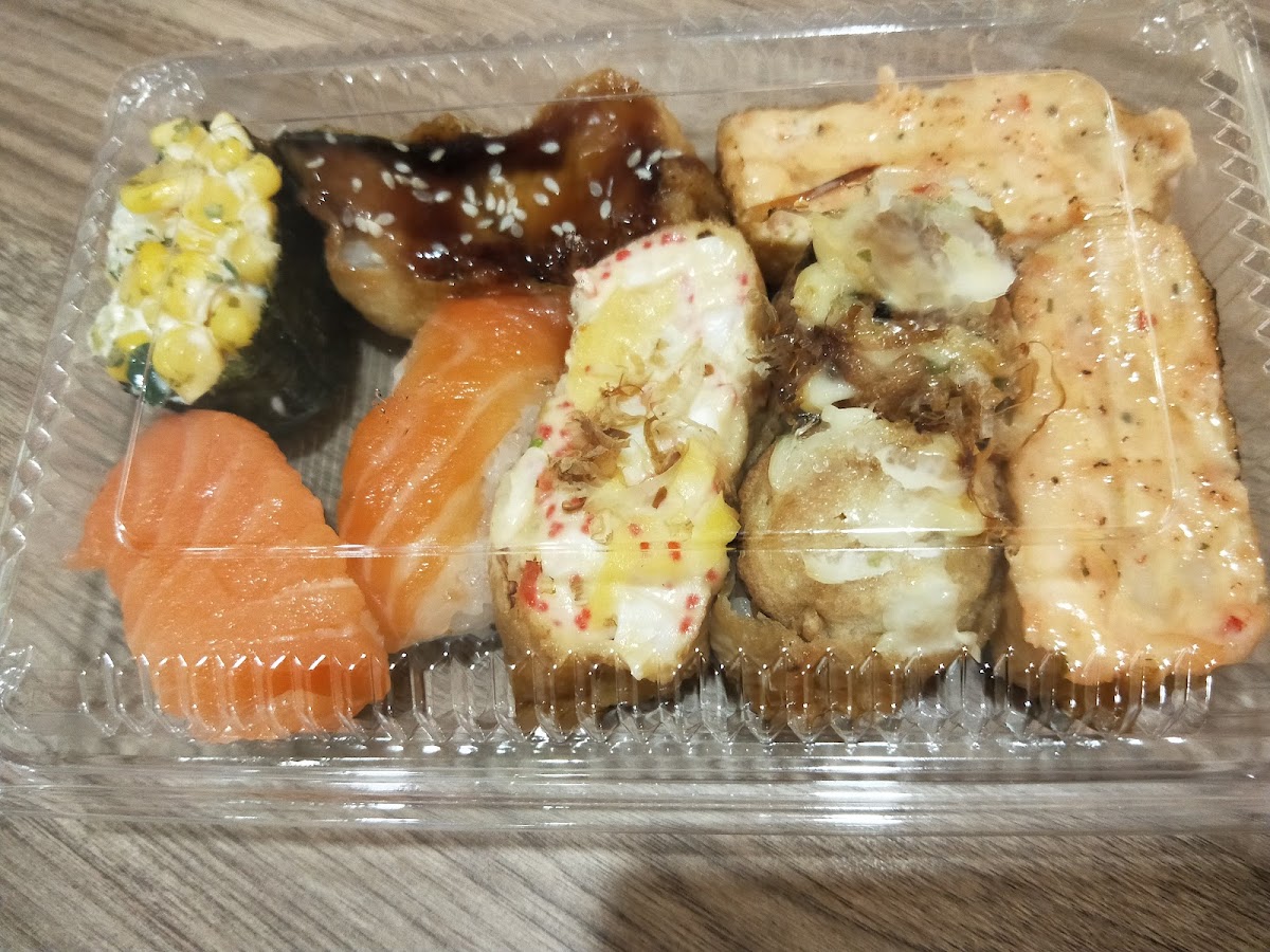 Empire Sushi 1st Avenue Mall Photo 5