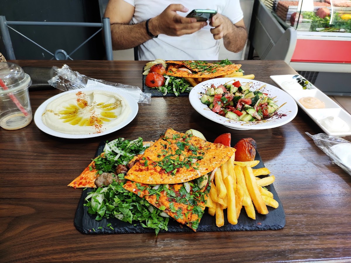 Osaj fast food Photo 5