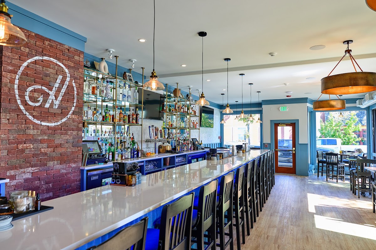 Hooked Bar & Grill