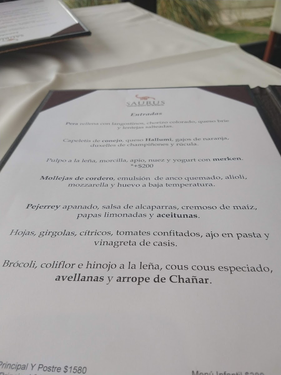 Saurus Restaurante En Bodega Familia Schroeder Photo Menu 9